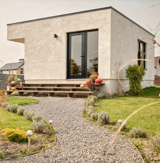 Detached backyard ADU for Los Angeles residential property